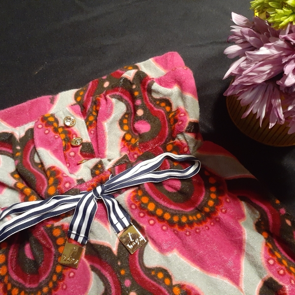 Adorable T bag dress - Picture 3 of 9